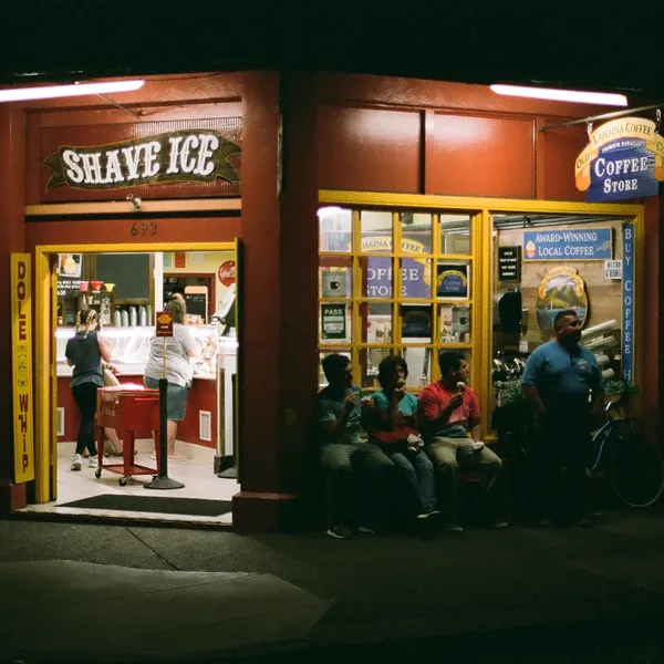 Shave ice store