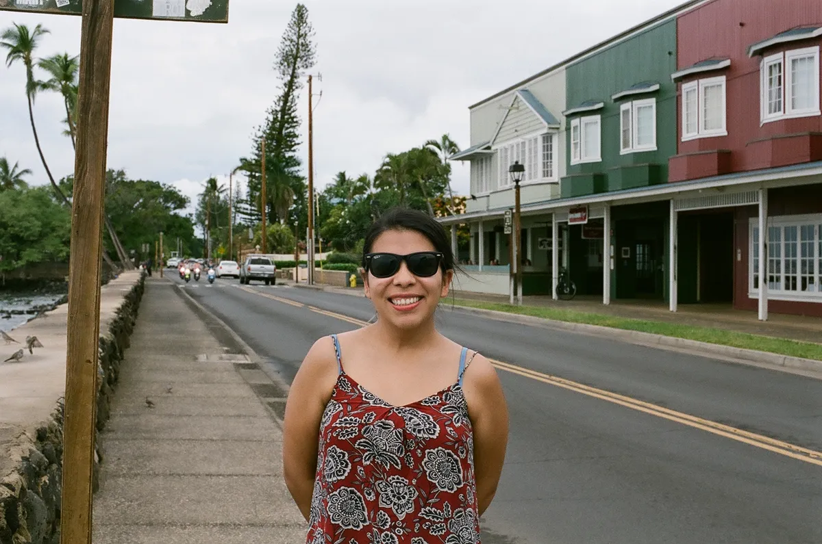 sandy in lahaina on front st.